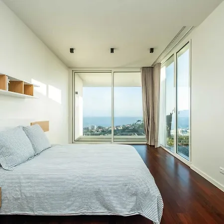 Four - Bedroom Luxvilla * Funchal (Madeira)